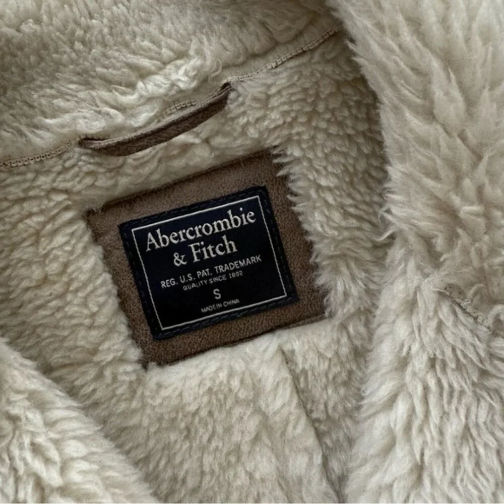 Abercrombie & Fitch - Faux Shearling Coat - Taupe - Picture 5 of 10